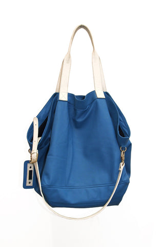 The perfect summer tote or beach bag in Blue sheep leather