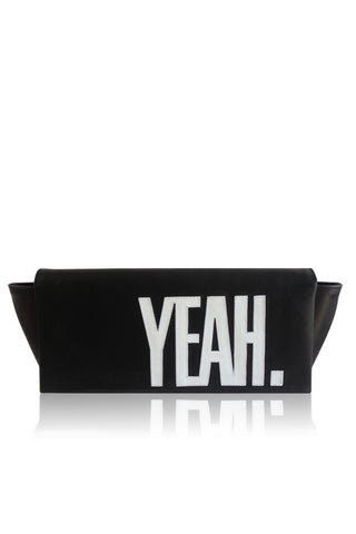 SLOGAN 'YEAH' LEATHER CLUTCH BLACK/WHITE